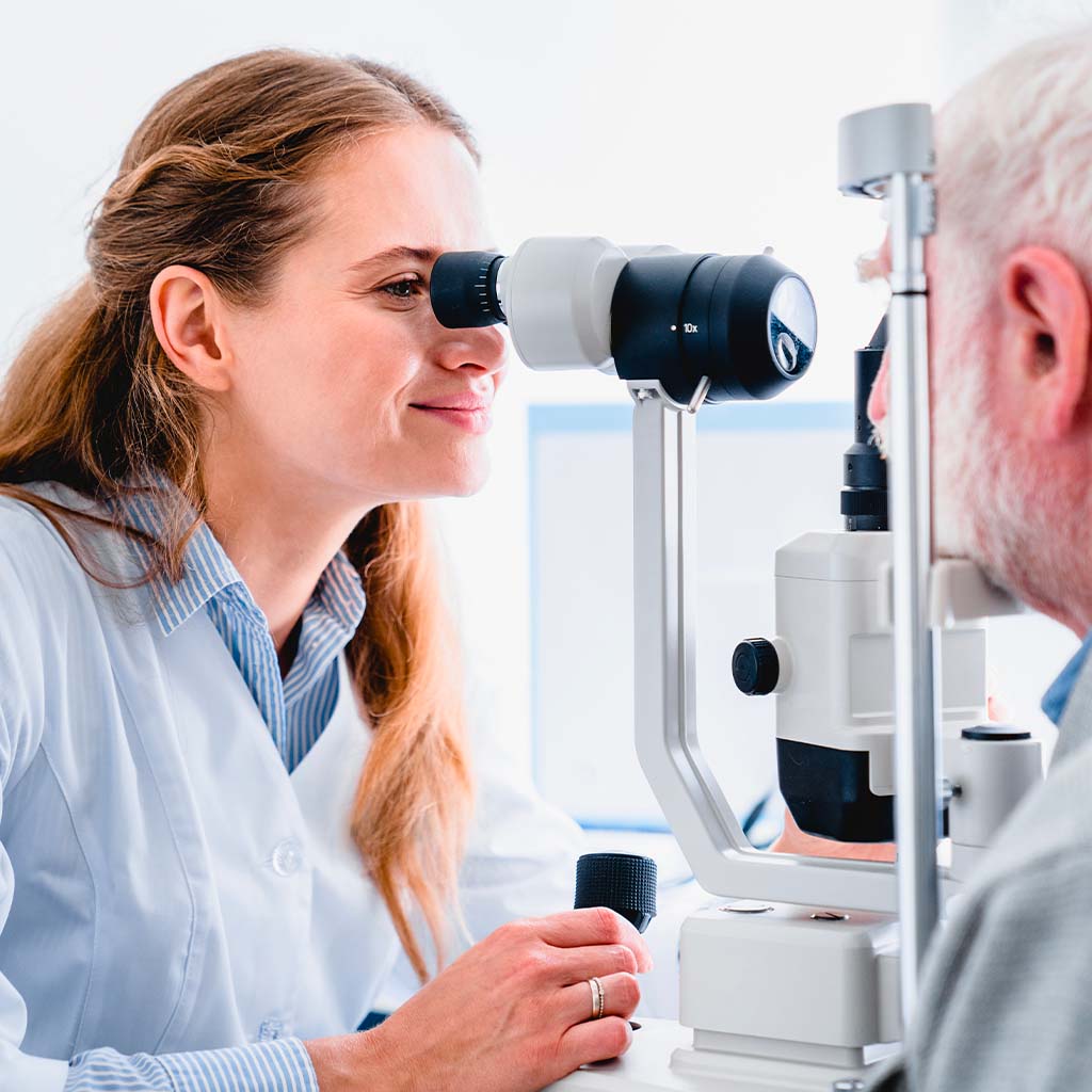 Entropion: symptoms and treatment