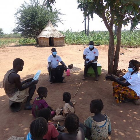 Respuesta de emergencia a COVID-19 en el oeste de Bahr el Ghazal mediante el refuerzo de 6 centros de salud periféricos