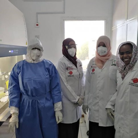 Apoyo a la salud pública del Estado del Mar Rojo en el sector de la salud materno-infantil